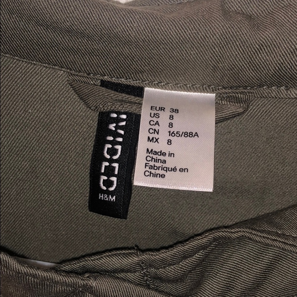 H&M army jacket - Picture 2 of 3